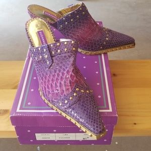 Suzanne Somers collection